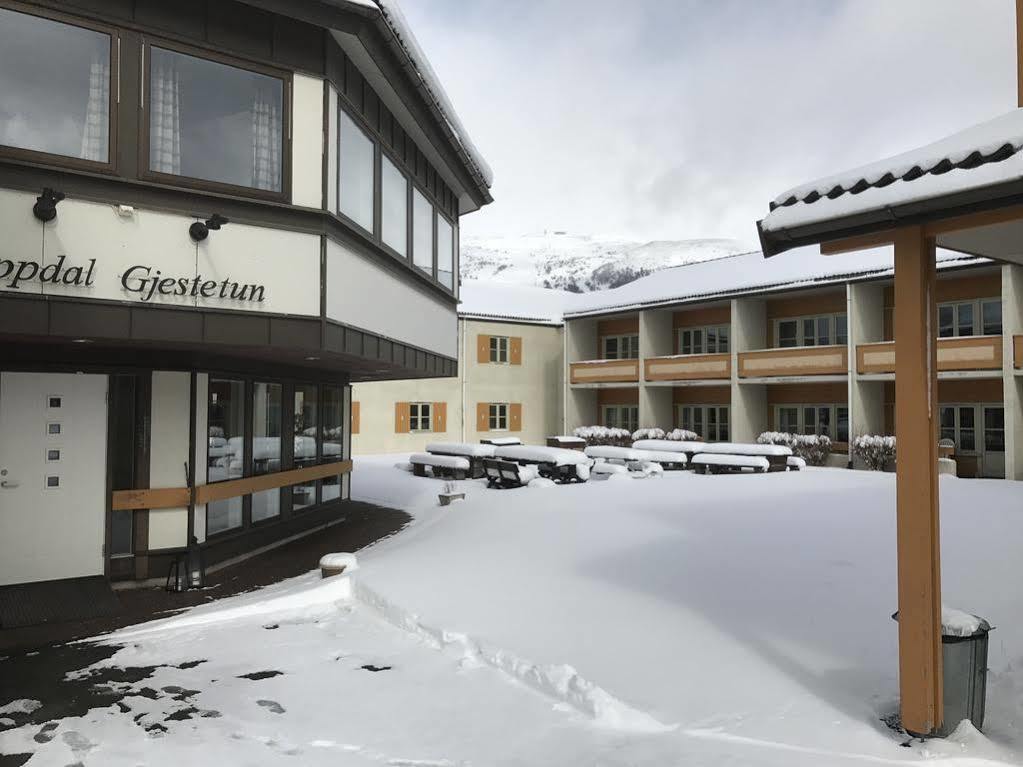 Oppdal Gjestetun Hotell Exterior foto